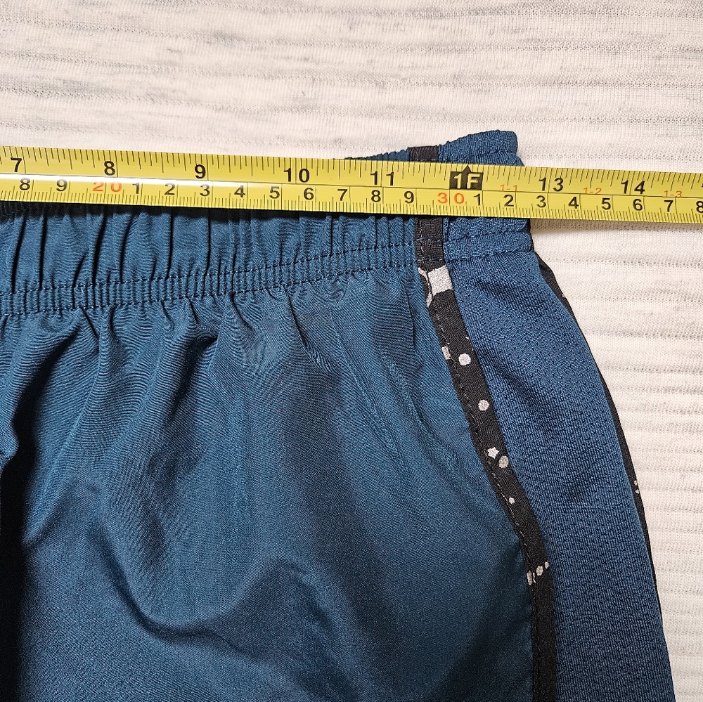 Nike Dri-FIT Athletic Running Shorts With Built-in Lining Women's Small - Picture 5 of 6